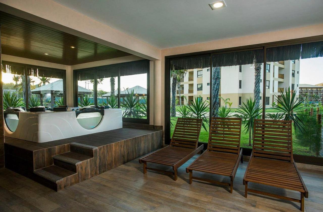 Paraiso Frente Mar!! 04 Pessoas-Pe Na Areia Vg Sun Cumbuco-Hidro, Sauna, Academia, Piscina,Cozinha Completa, Wifi, Parquinho Infantil Bagian luar foto